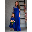 Сині сукні мама та донька з рукавом